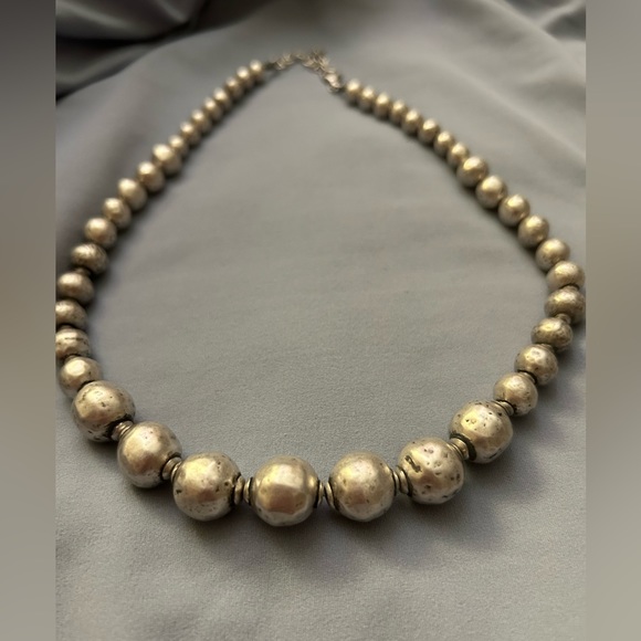 Silpada Sterling Silver Graduated Ball Bead Necklace GORGEOUS N1953 - Picture 3 of 4